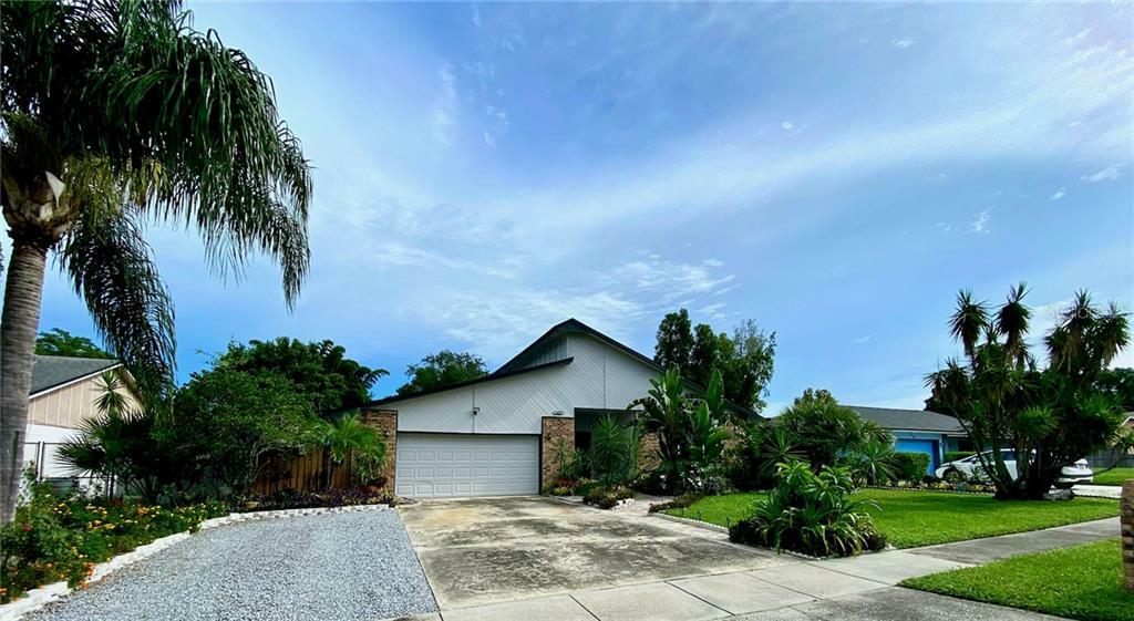 Property Photo:  8628 Park Highland Drive  FL 32818 