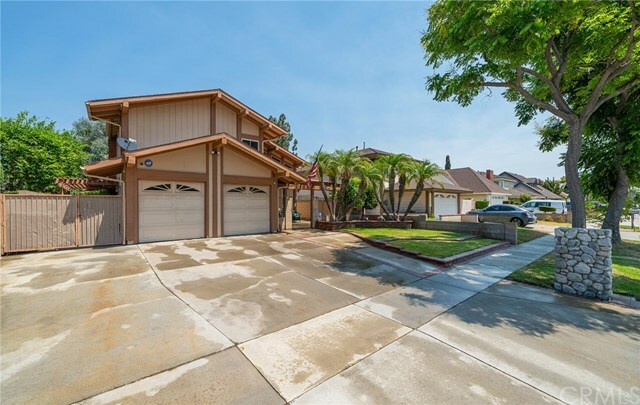 Property Photo:  1533 W Alexis Avenue  CA 92802 