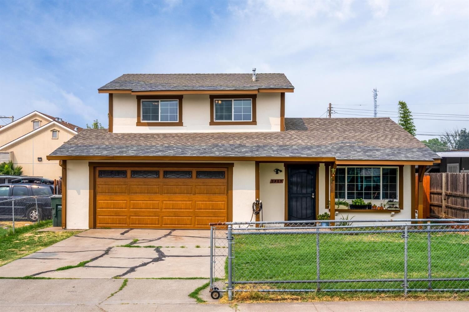 Property Photo: 3809 Fig Street CA 95838