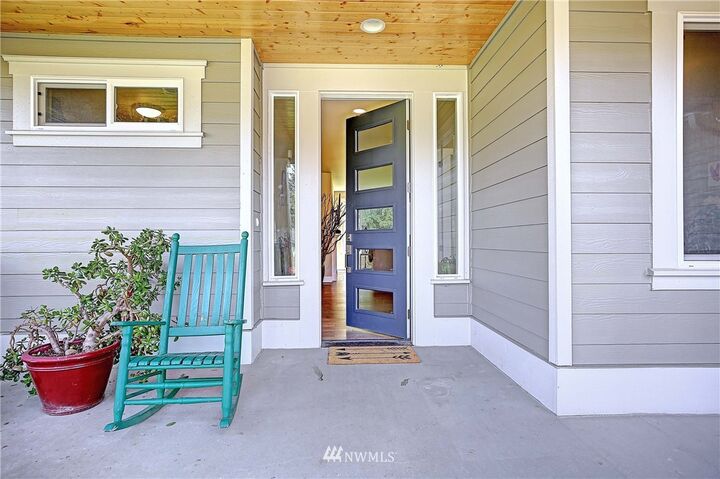 Property Photo:  15307  91st Avenue NE  WA 98223 