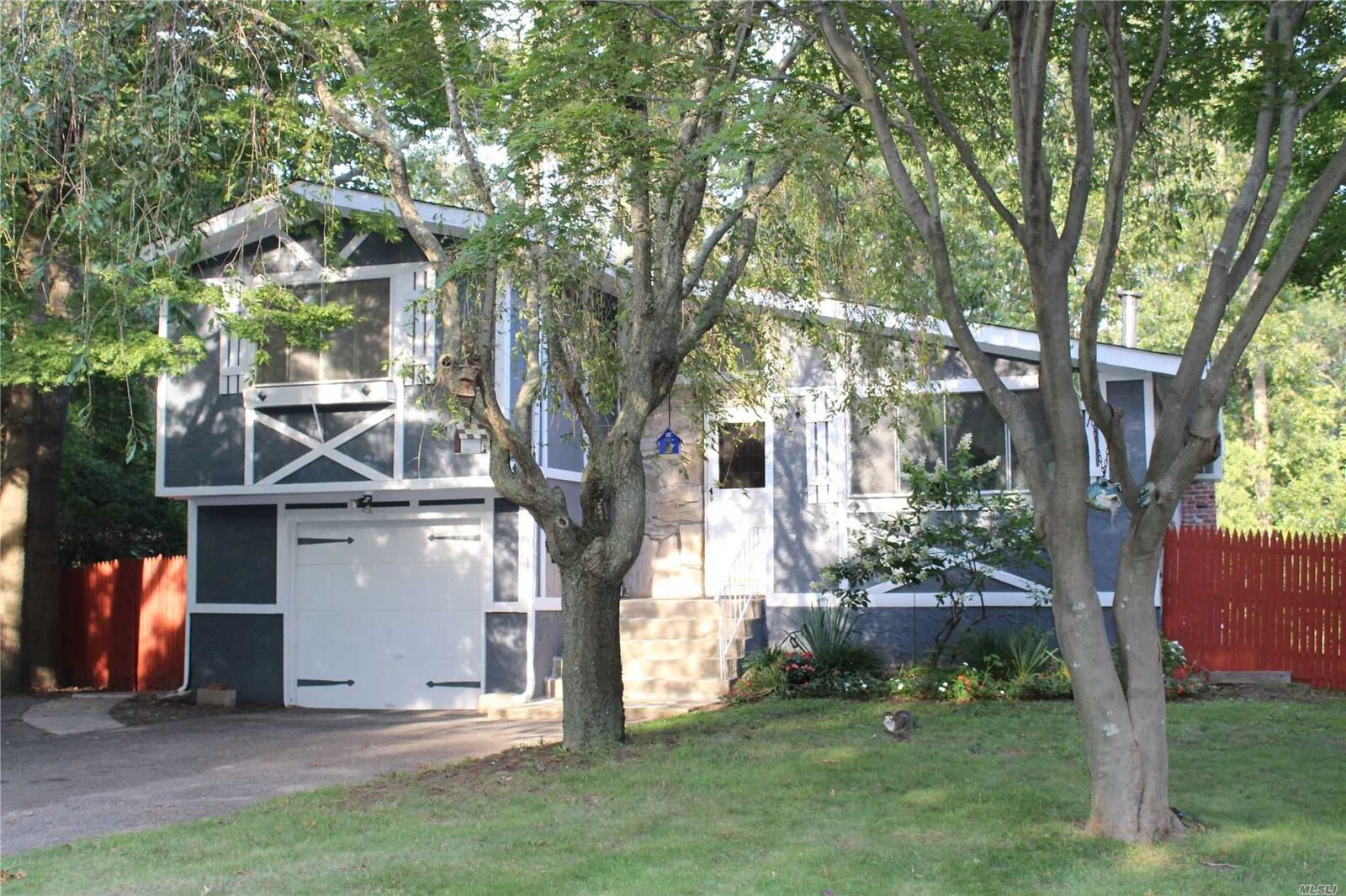 Property Photo:  125 Montgomery Avenue  NY 11950 