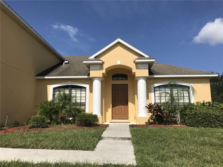 Property Photo:  459 Coventry Road  FL 33897 
