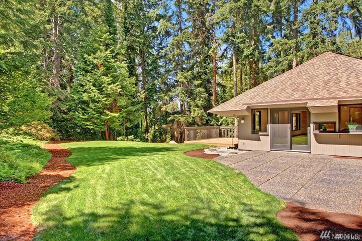 Property Photo: 8364 Olympic View Dr WA 98026