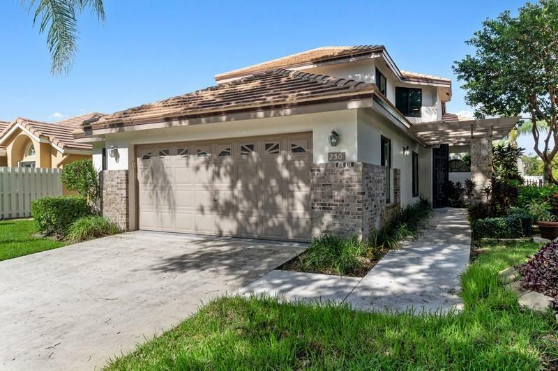 Property Photo: 250 Sherwood Forest Drive FL 33445