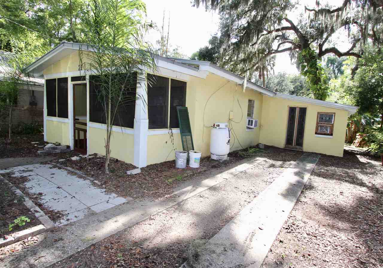 Property Photo:  28 Arenta St  FL 32084 