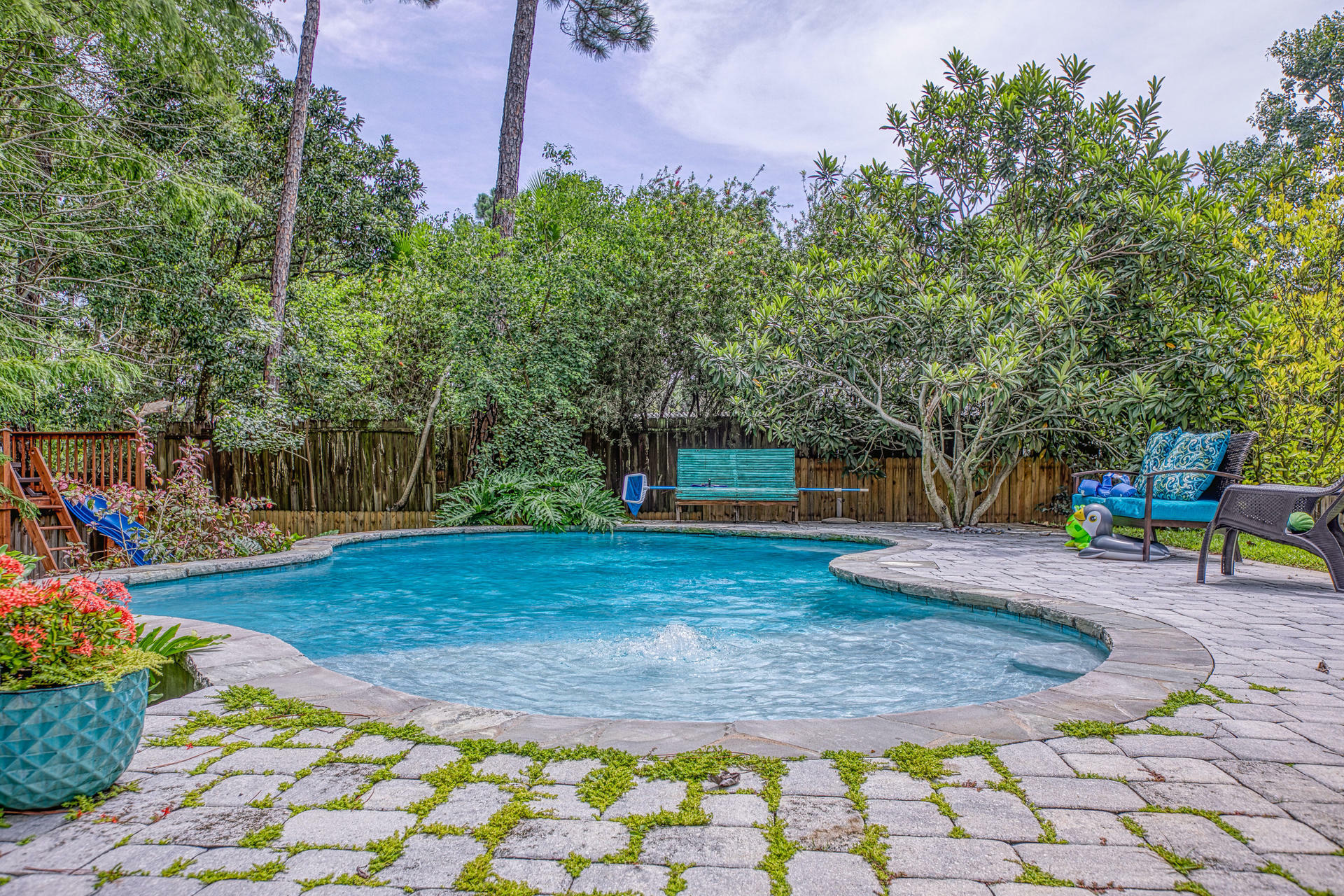 Property Photo: 1806 Fuller Drive FL 32563
