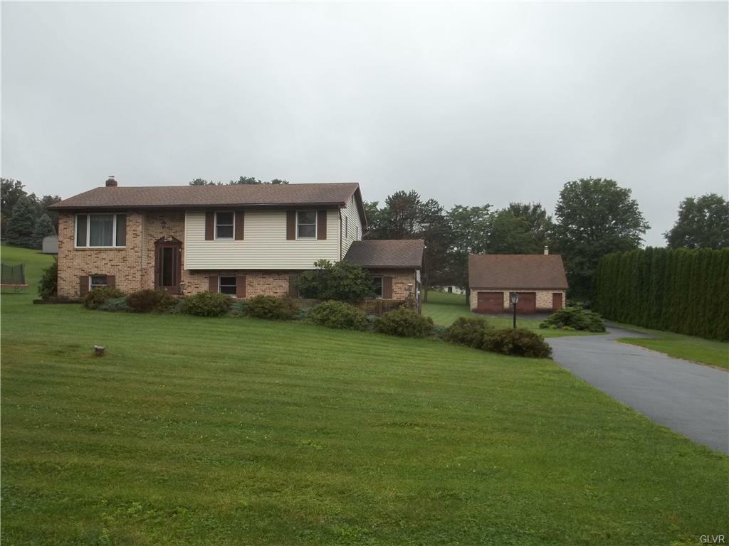 Property Photo:  911 Alpine Drive  PA 18038 