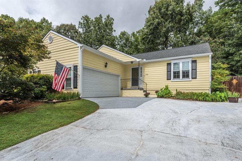 Property Photo: 11345 Abbotts Station Drive GA 30097