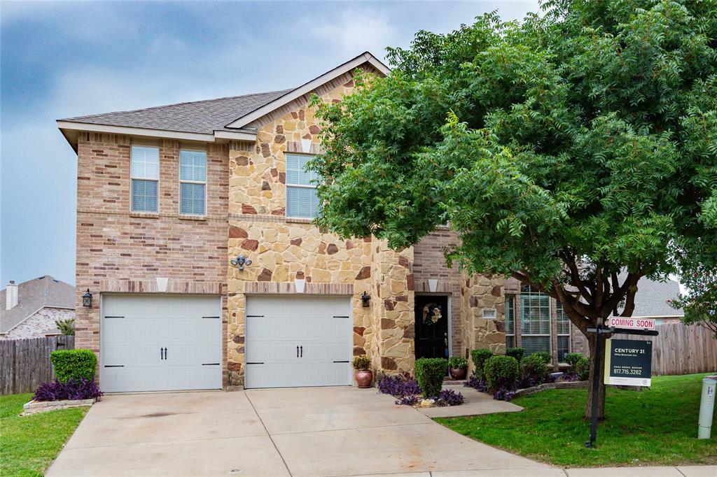 Property Photo:  5704 Navigation Court  TX 76179 