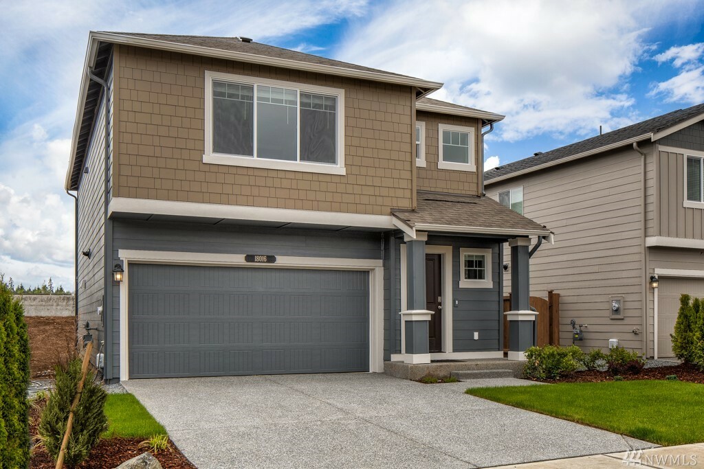 Property Photo:  18405 110th Ave E 541  WA 98374 