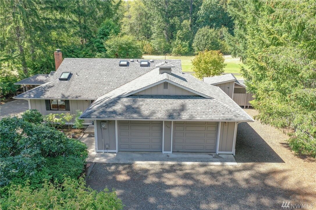 Property Photo:  240 N Fairway Drive E  WA 98548 
