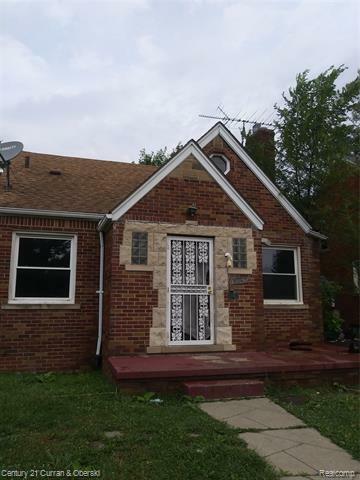 Property Photo:  15043 Hazelridge St  MI 48205 