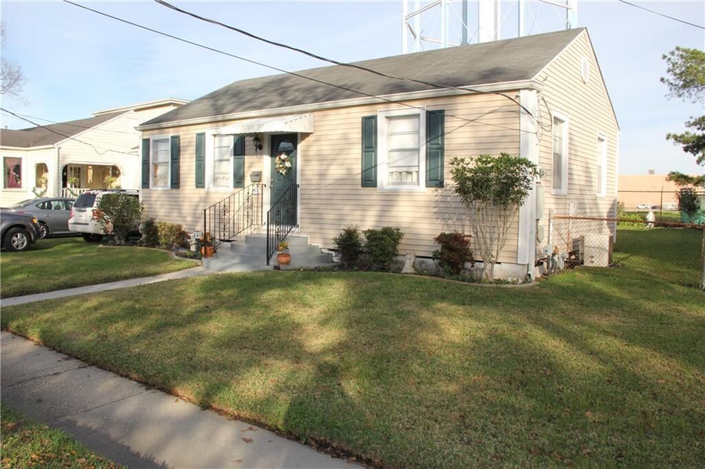 Property Photo:  446 Lions Street  LA 70121 