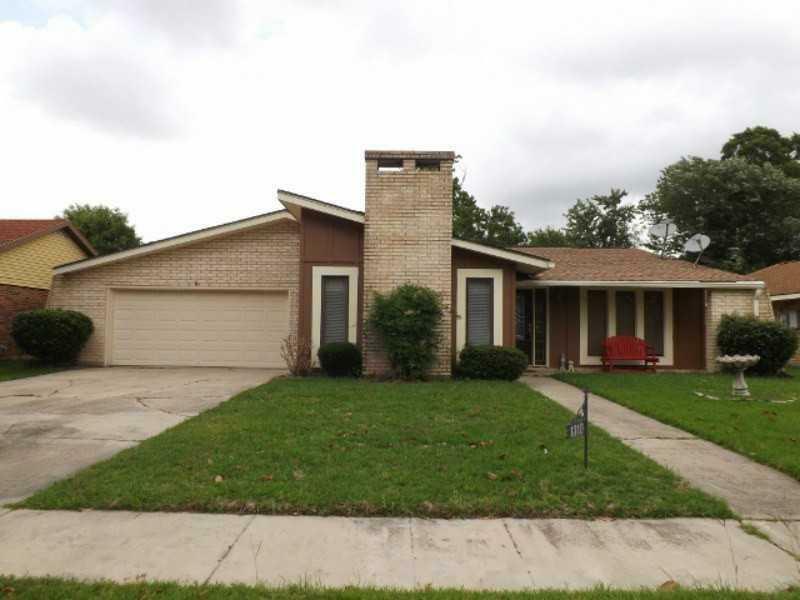 Property Photo:  1310 Independence Drive  LA 70460 