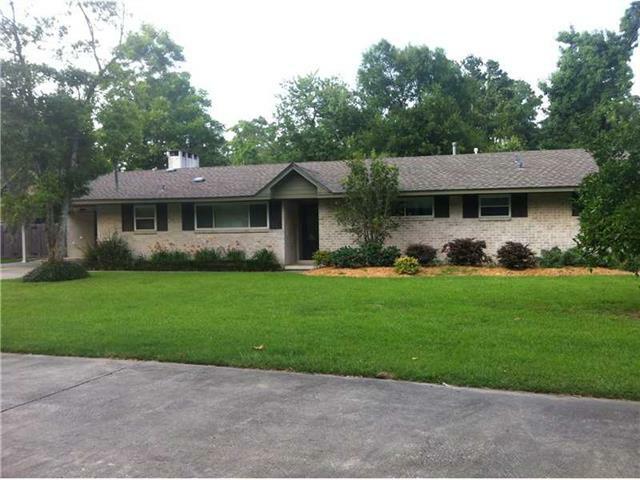 Property Photo: 191 Live Oak Street LA 70448