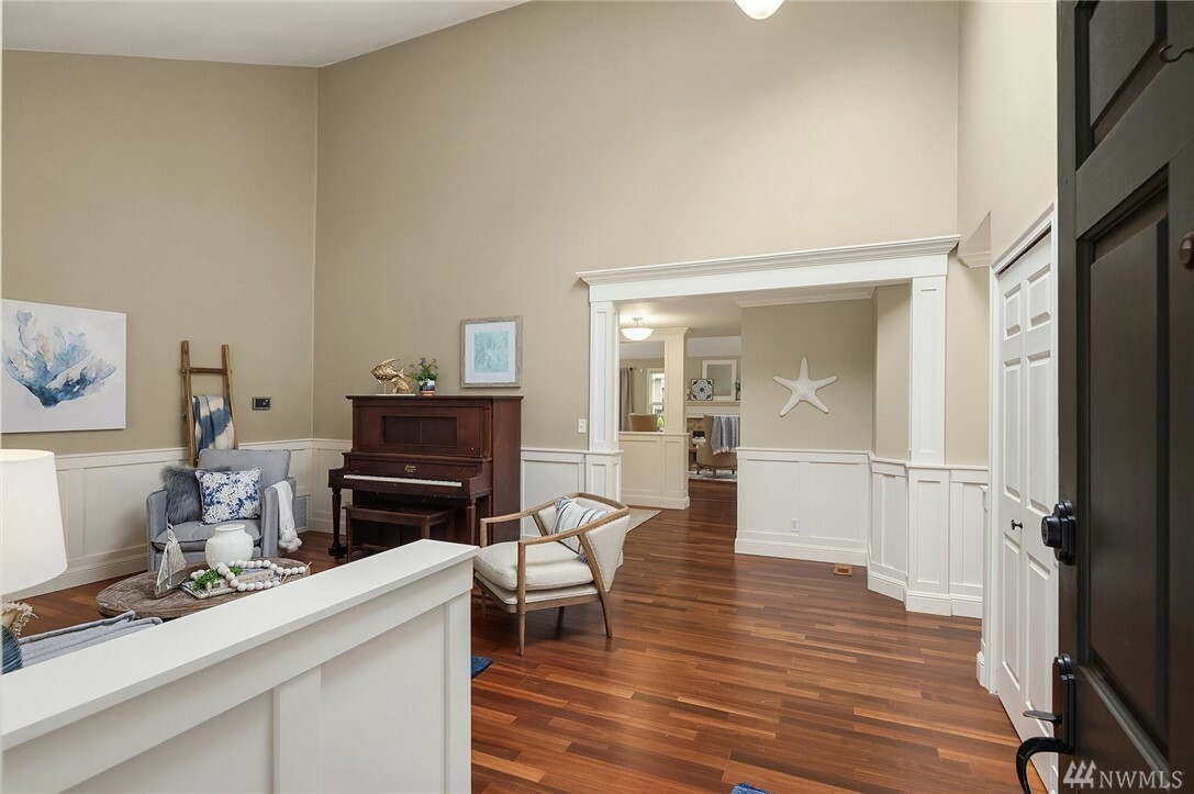 Property Photo: 4346 189th Ave SE WA 98027