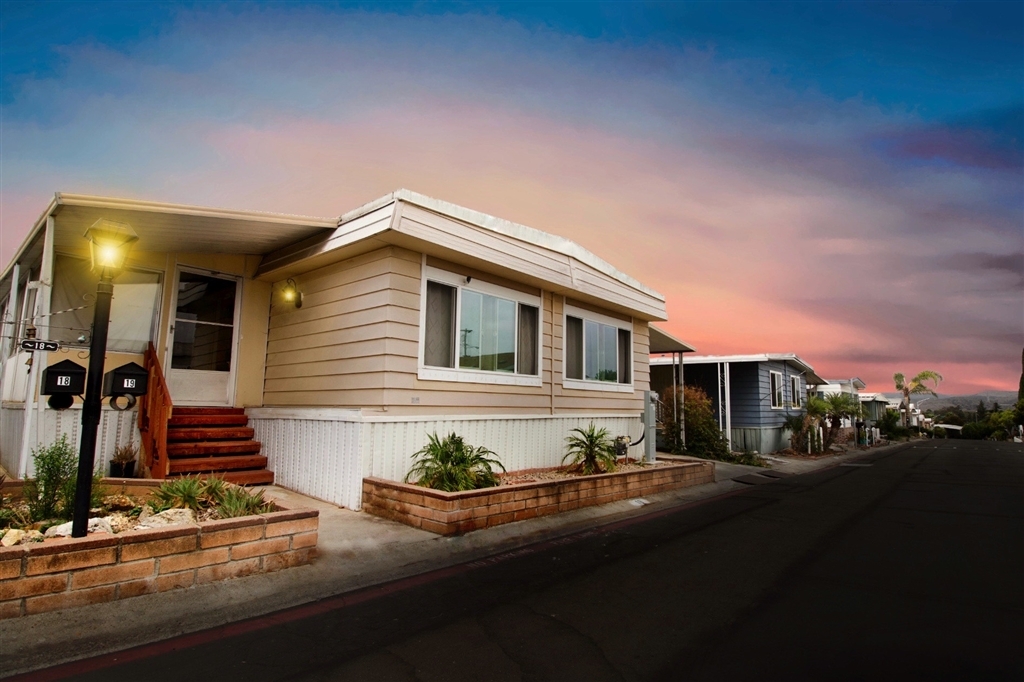 Property Photo: 8701 Mesa Road Spc 19 CA 92071