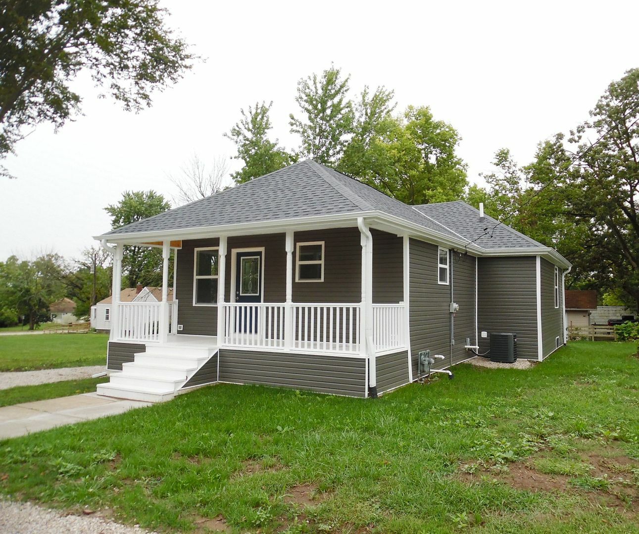 Property Photo:  273 Gray Street  IL 61341 