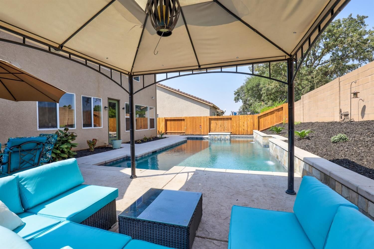 Property Photo: 2392 Celtic Drive CA 95648