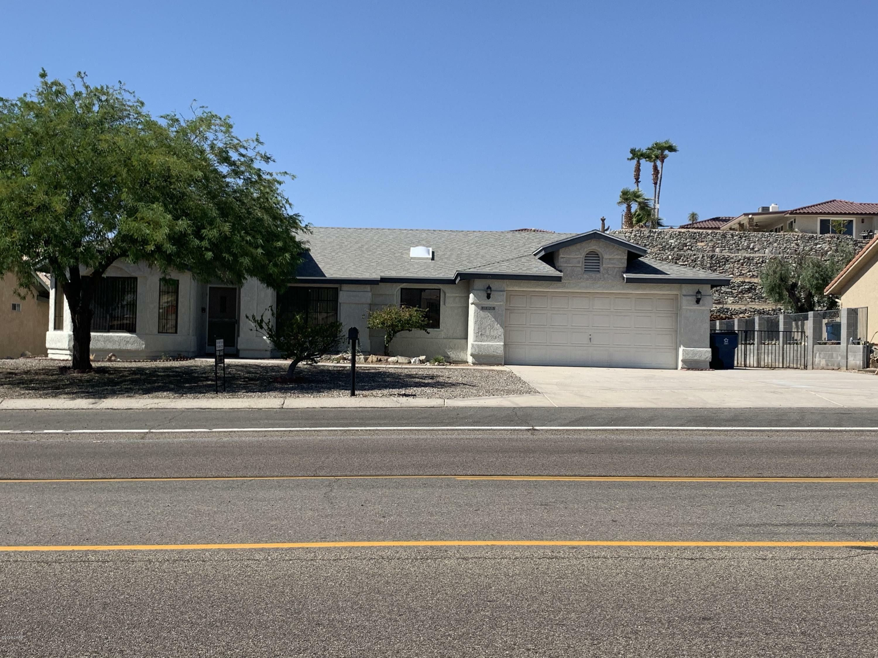 Property Photo:  1725 S Palo Verde Blvd  AZ 86403 