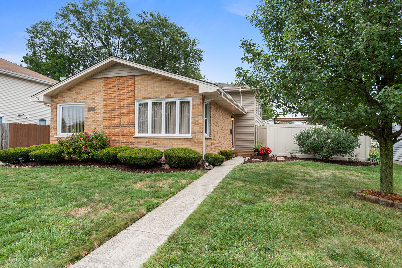 Property Photo: 16715 Odell Avenue IL 60477