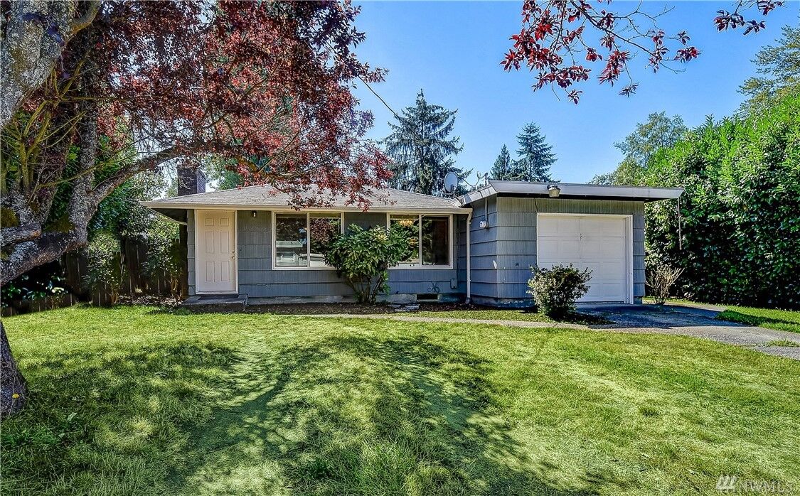 Property Photo: 1205 S 315th Street WA 98003