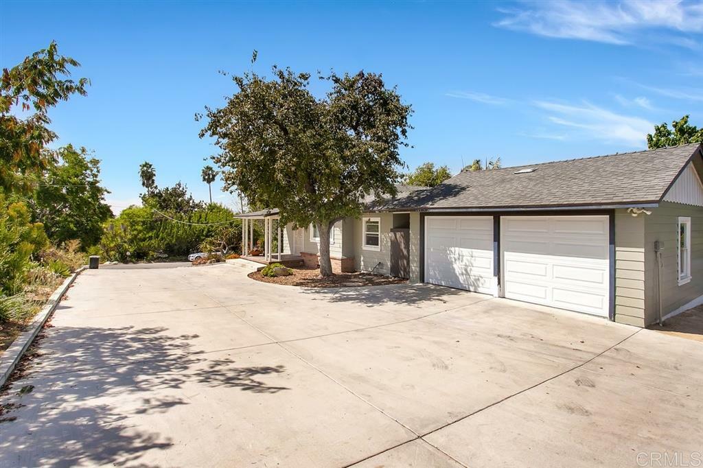 Property Photo: 1460 Los Amigos CA 92028