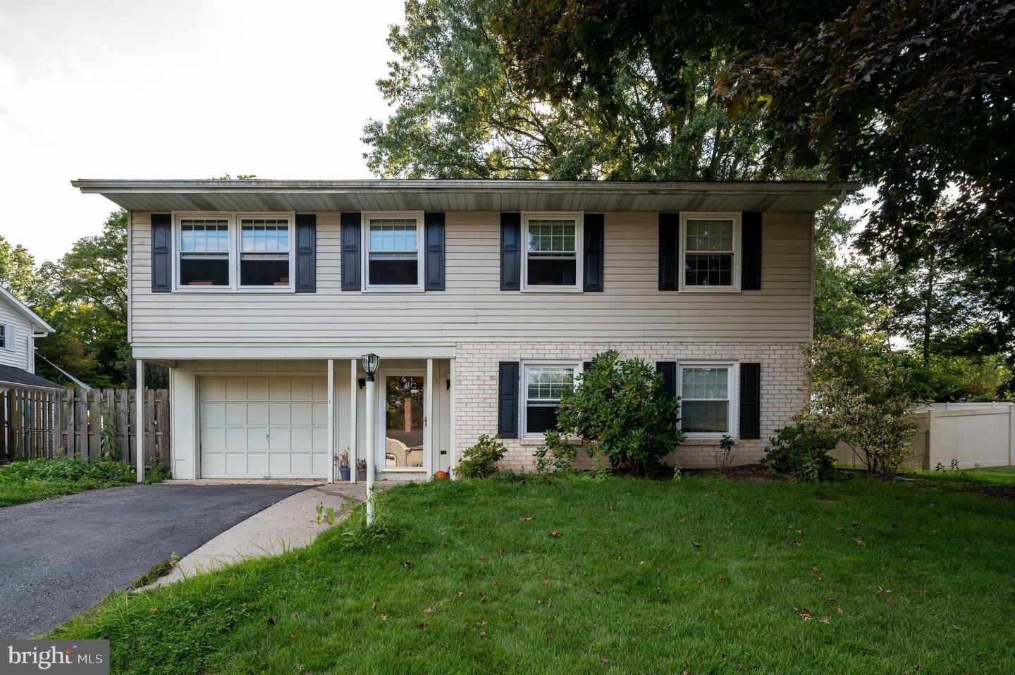 Property Photo:  249 Indian Creek Drive  PA 17050 