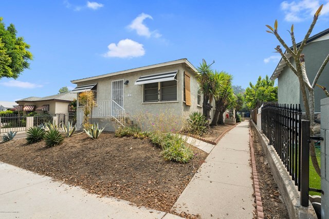 Property Photo:  4616 Verdugo Road  CA 90065 