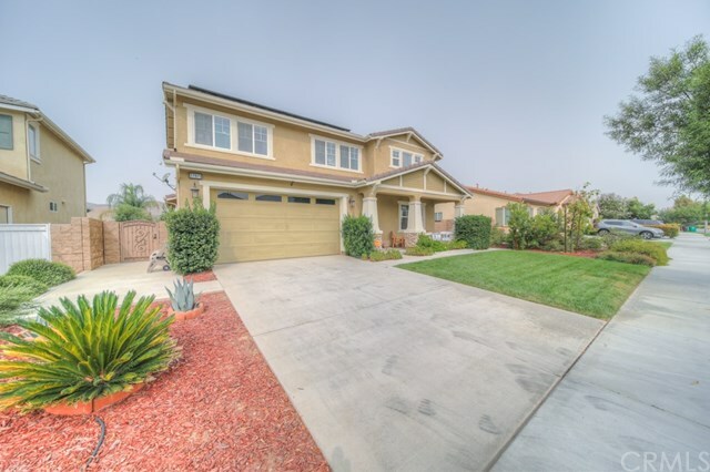 Property Photo:  27971 Brightside Cove  CA 92585 