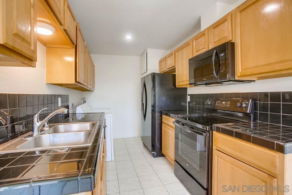 Property Photo: 9788 Caminito Bolsa CA 92129