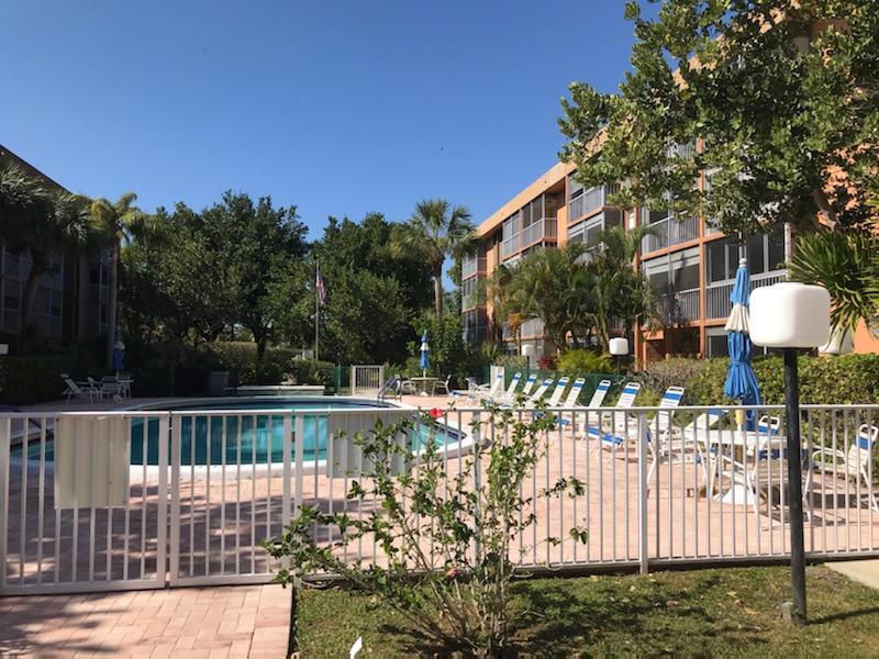 Property Photo: 367 S Federal Highway B204 FL 33441
