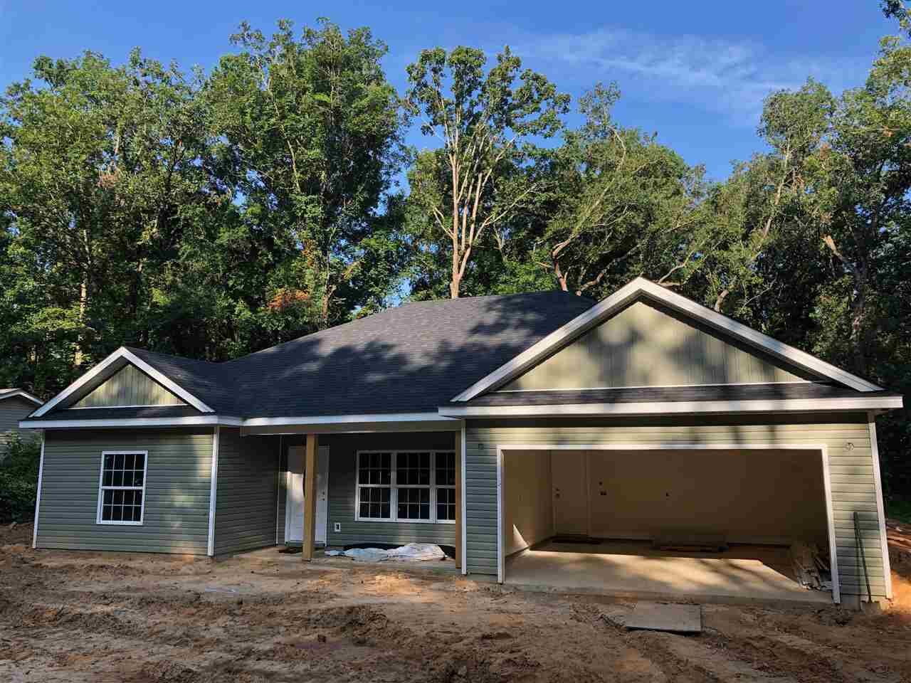 Property Photo: 6186 Hugh Rd FL 32309