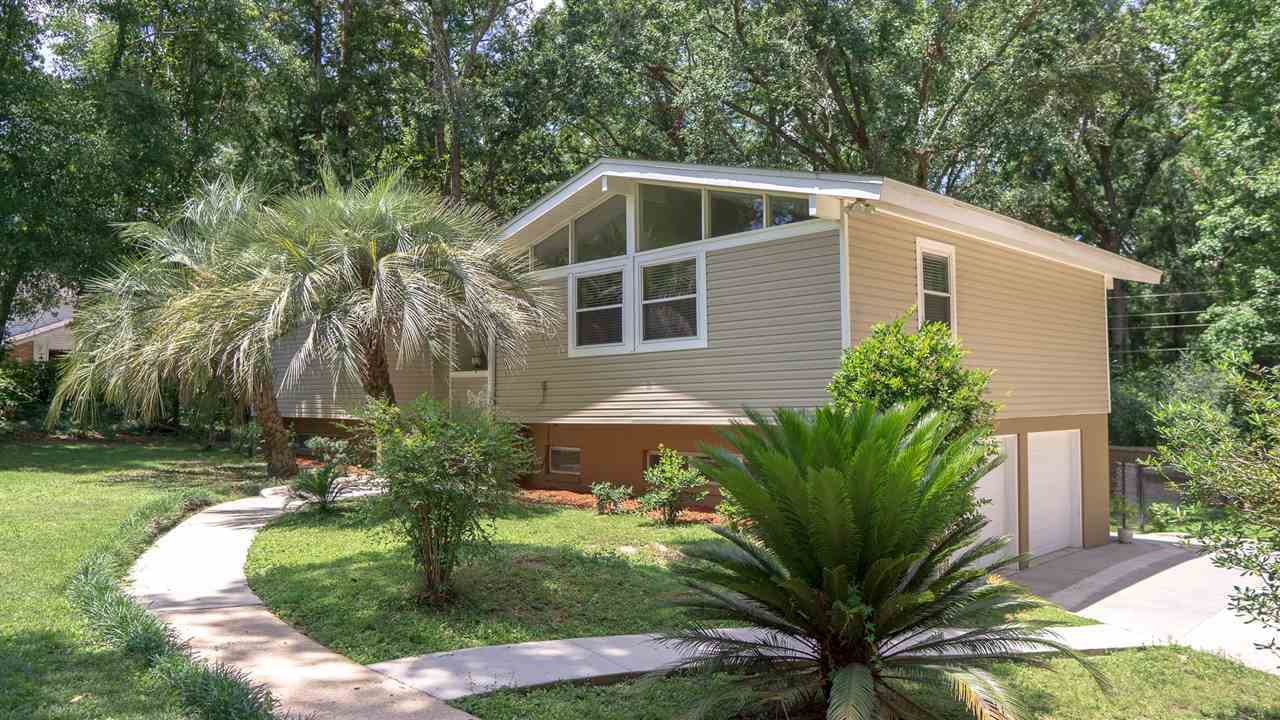 Property Photo:  2812 Roscommon Drive  FL 32309 