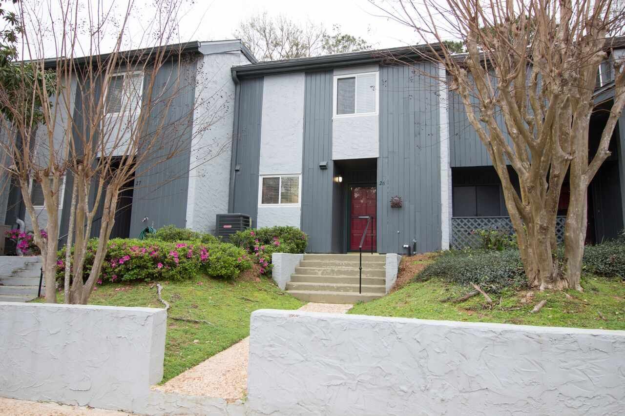 Property Photo:  2949 Shamrock North #26 26B  FL 32309 