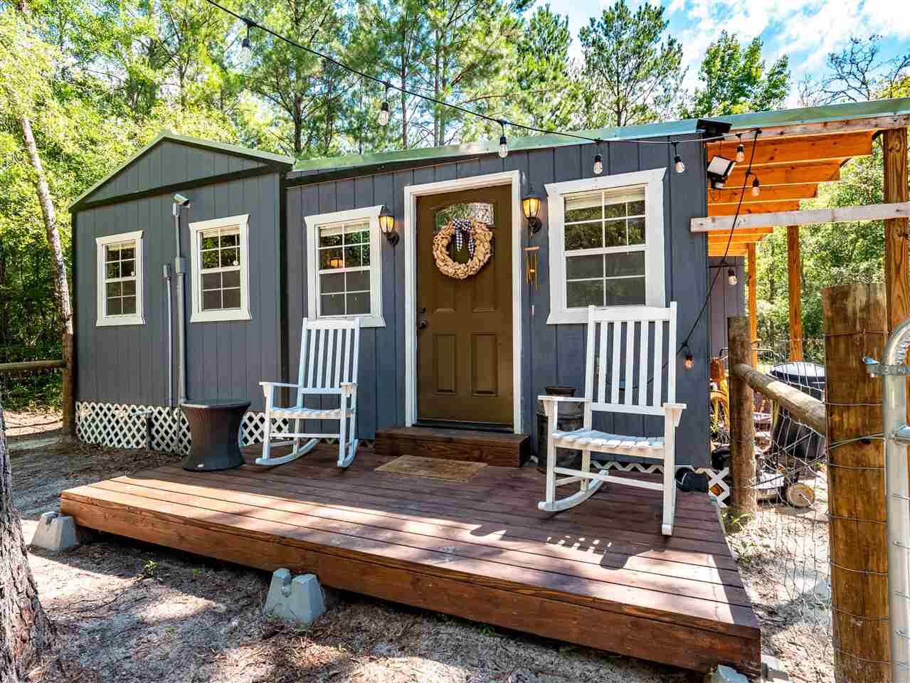 Property Photo:  1031 Blue Lake Road  FL 32344 