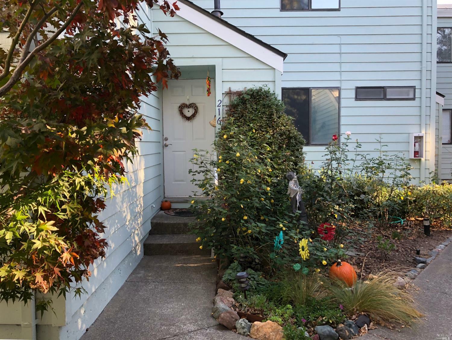 Property Photo:  216 Courtyards East  CA 95492 