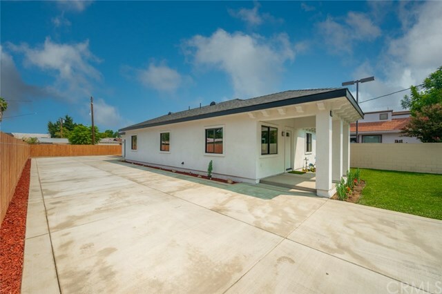 Property Photo:  314 W Latham Avenue  CA 92543 