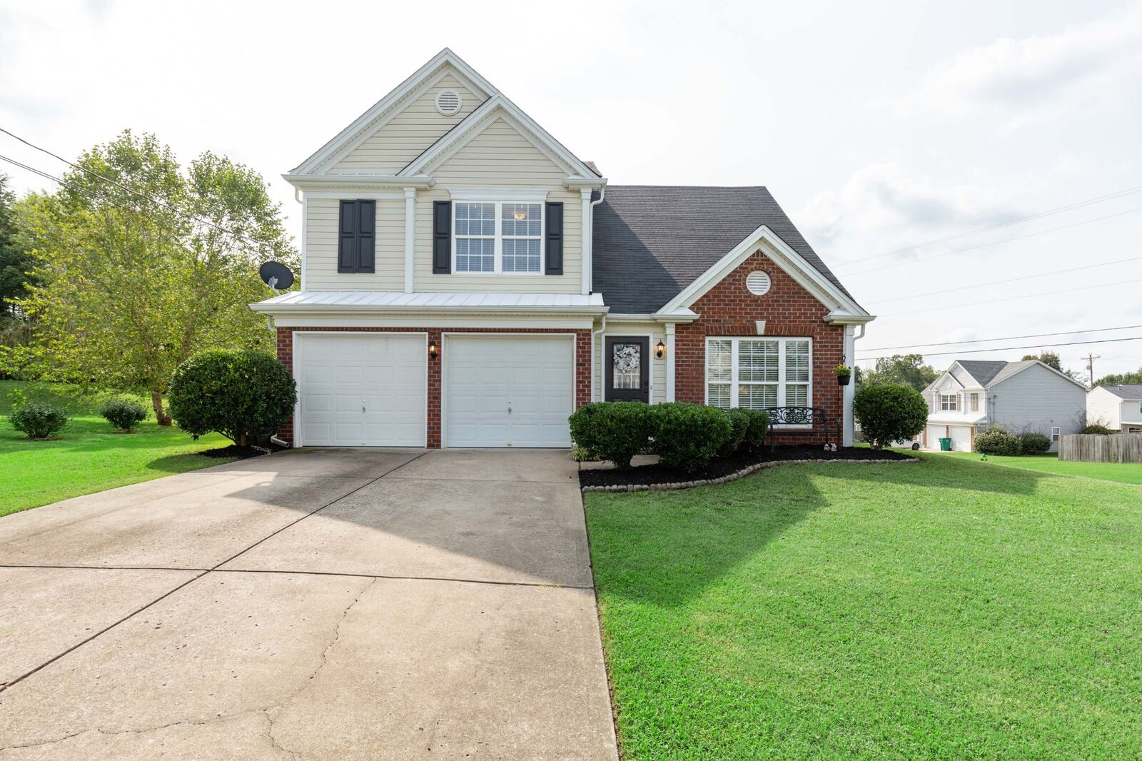 Property Photo: 1801 Newberry Ct TN 37122