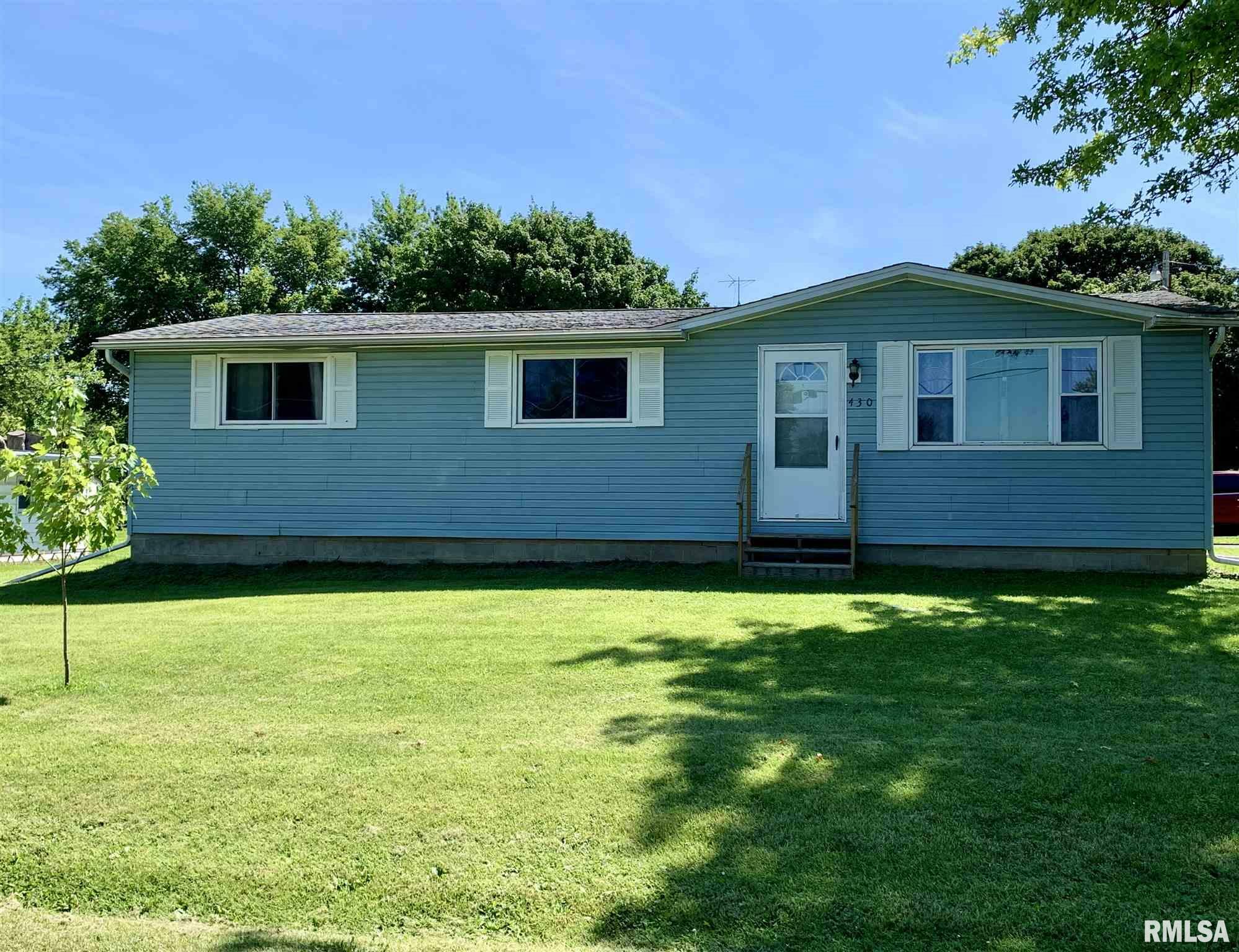 Property Photo: 430 Western IL 61410