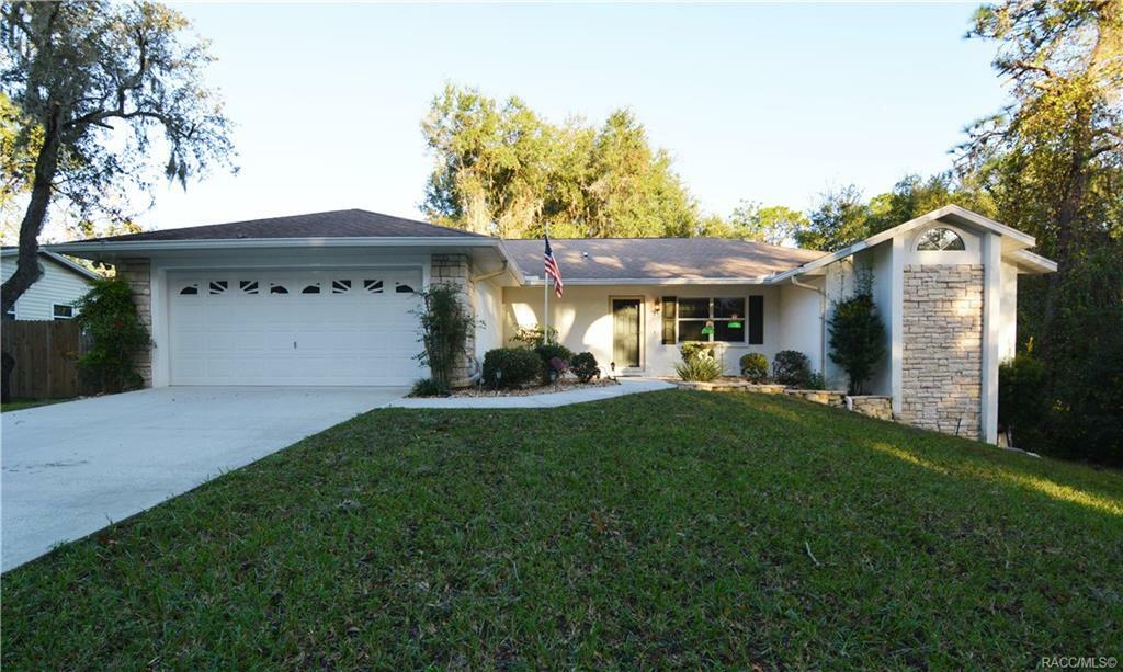 Property Photo:  728 Holmes Avenue  FL 34450 