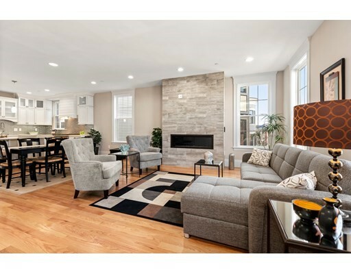 Property Photo: 505 E Broadway 2 MA 02127