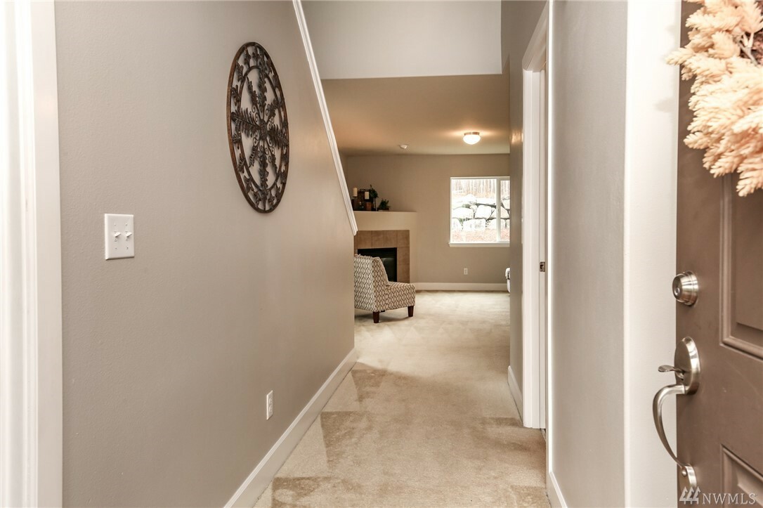 Property Photo: 2801 65th St SE WA 98092