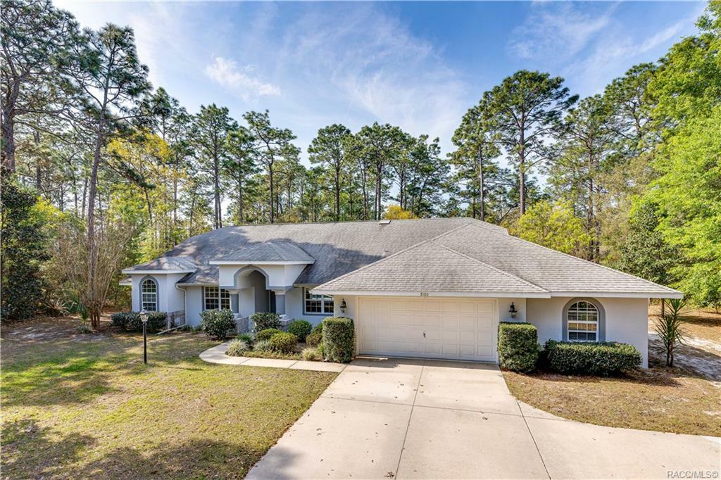 Property Photo:  5180 N Red Ribbon Point  FL 34465 