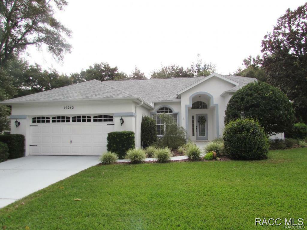 Property Photo:  19242 SW 96 Loop  FL 34432 