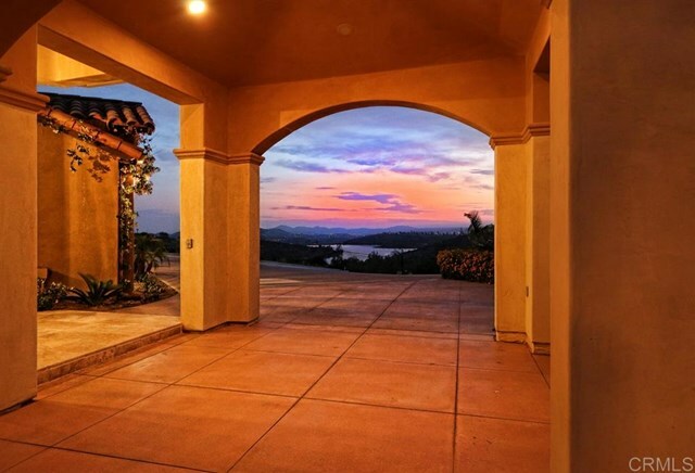 Property Photo:  9807 Quail Canyon Rd  CA 92021 