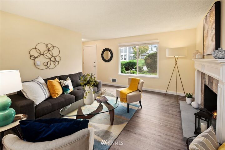 Property Photo: 7431 212th Street SW 18 WA 98026