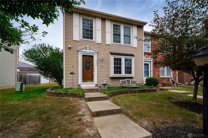 1638 Longbow Lane  West Carrollton OH 45449 photo