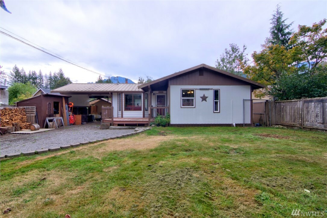 Property Photo:  41310 Goldbar Blvd  WA 98251 