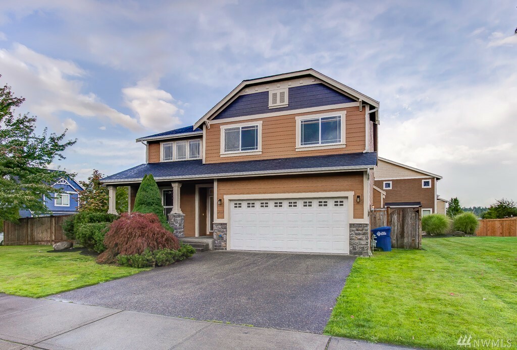 Property Photo: 18507 112th Ave E WA 98374